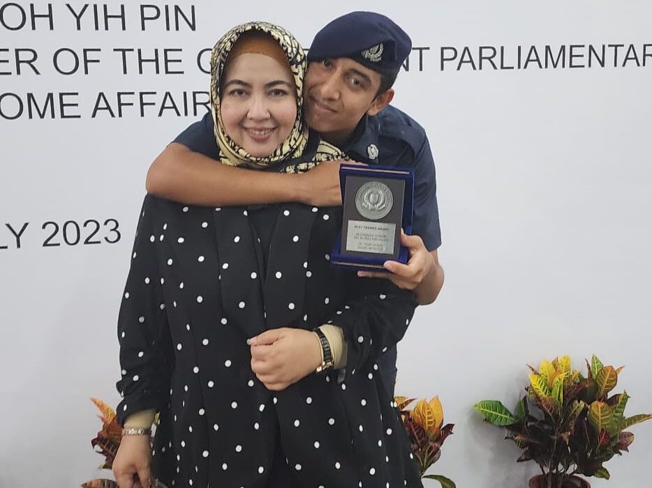 Shakir and his mother Shakir and his mother